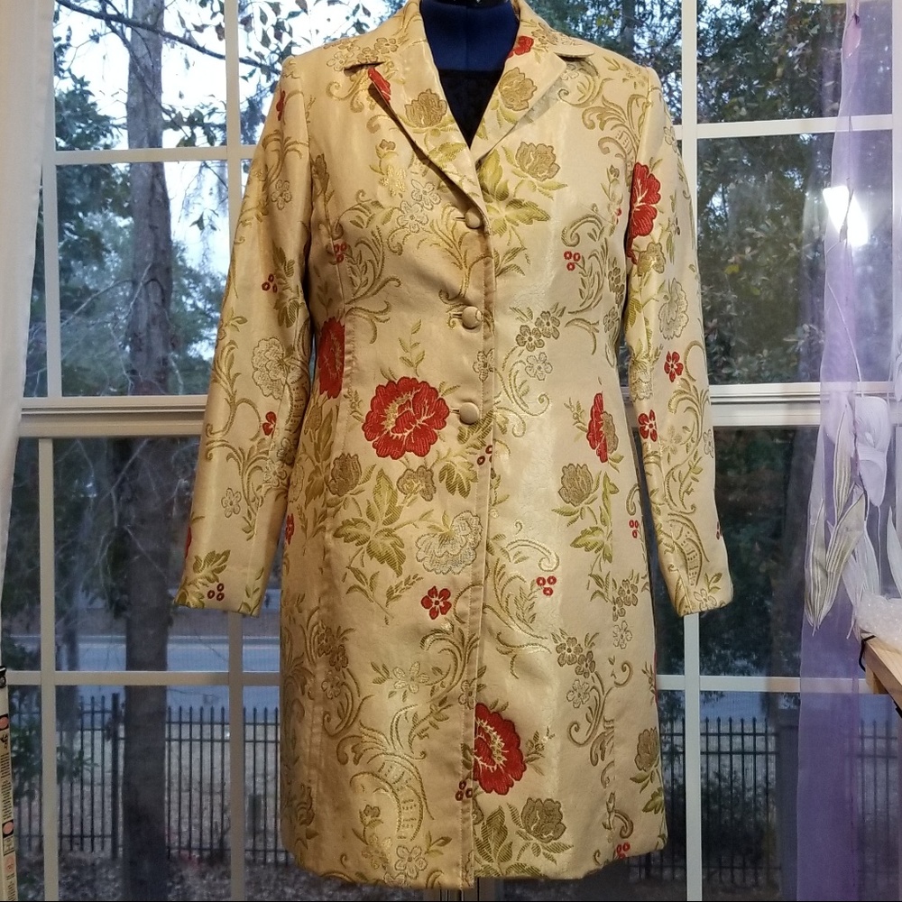 Apostrophe gold Brocade Jacket